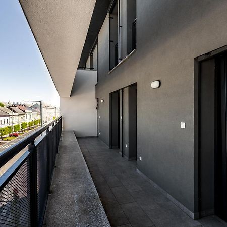 Avand Apartments Debrecen Esterno foto